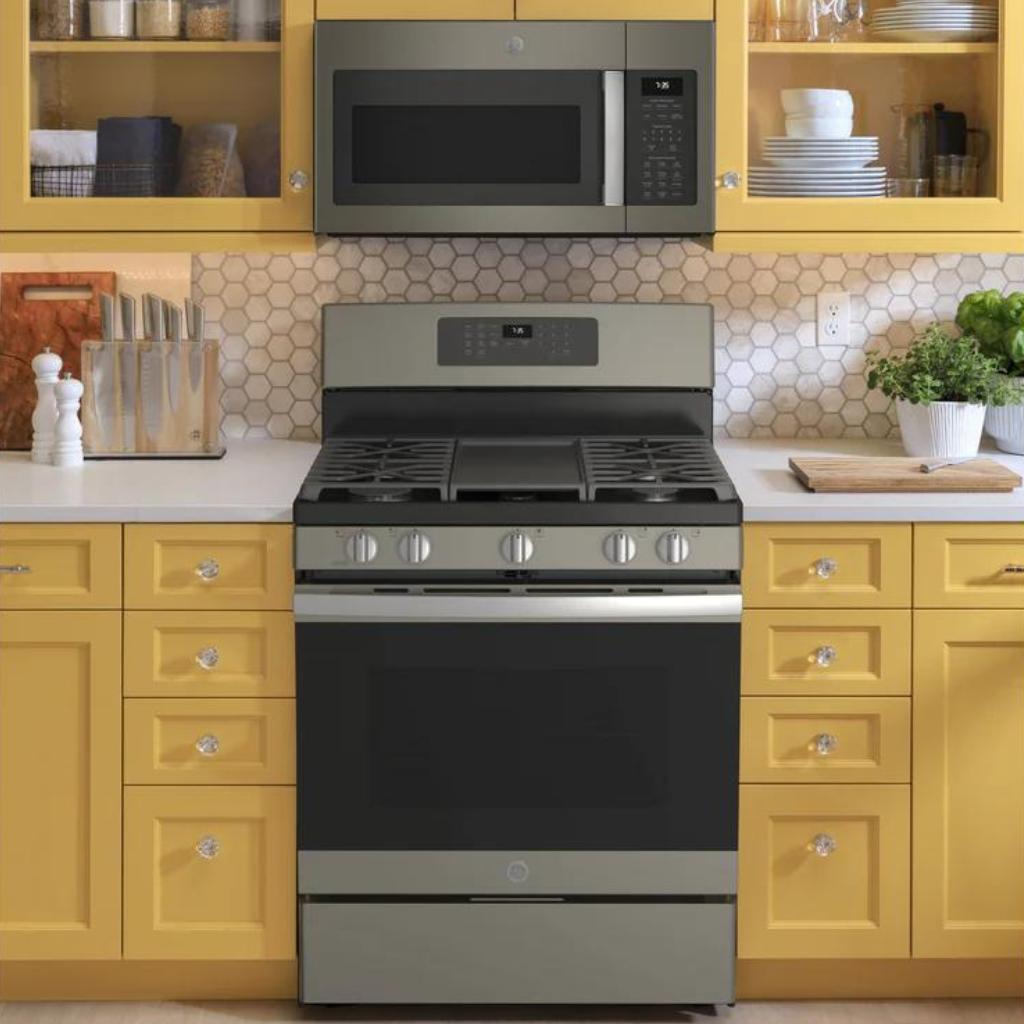GE 30" Free-Standing Gas Convection Range with No Preheat Air Fry
